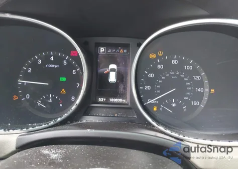 2017 Hyundai Santa Fe Sport 2.4L z USA, uszkodzony, nr VIN 5XYZU3LB9HG396493